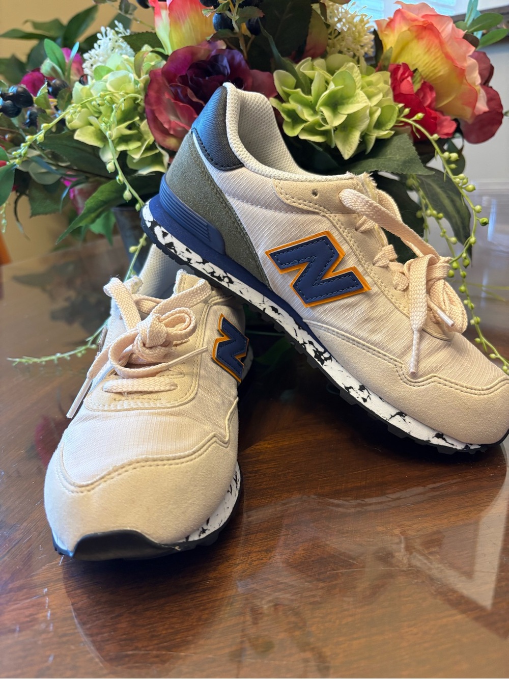 New Balance Kids Calm Taupe Moonshadow Sneakers Size 4